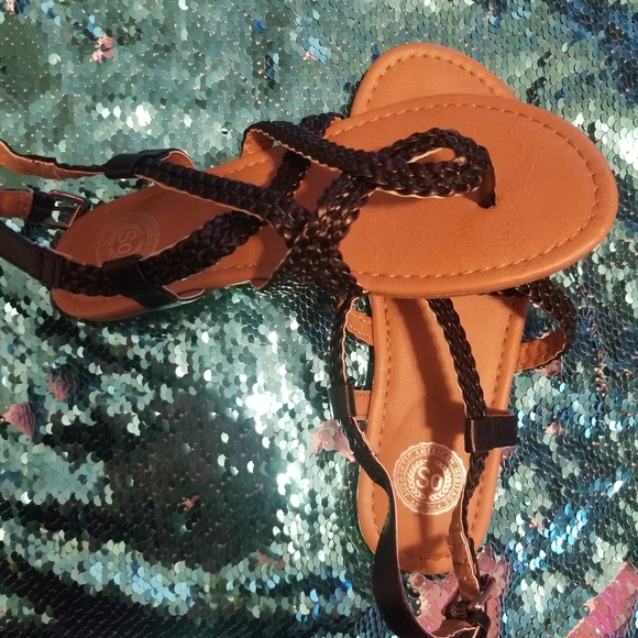 Girls Sandals - Picture 8 of 9